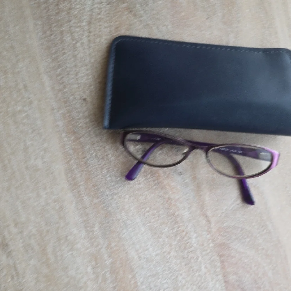 Juicy Couture Purple Sunglasses Sleek Design